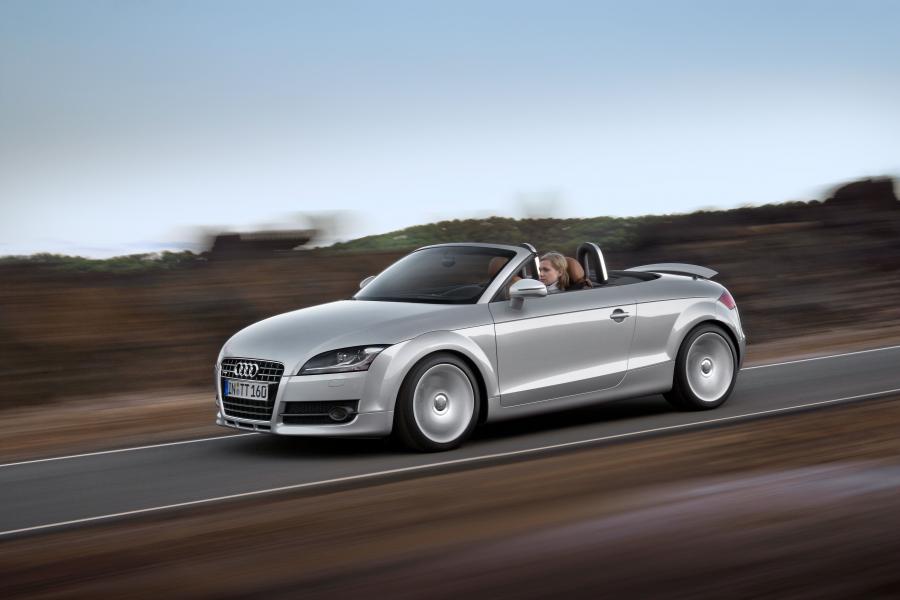  Audi TT Roadster (8J) 2007 года  (WW) (фото 9 из 34)